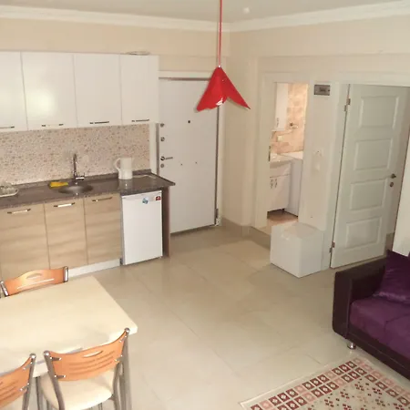 Karaagac Lägenhetshotell 3*