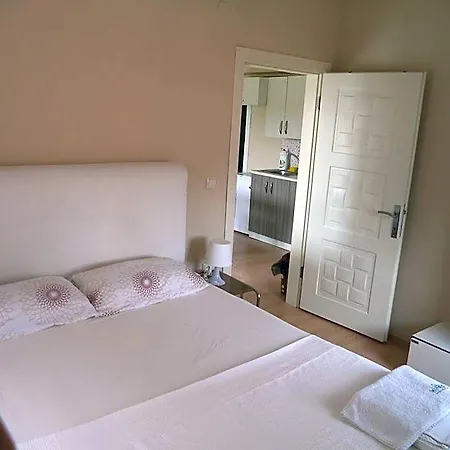 Karaagac Lägenhetshotell 3*
