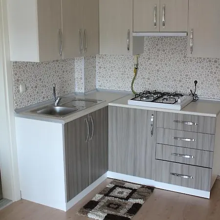 Karaagac 아파트호텔