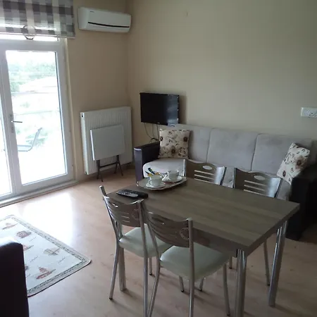 아파트호텔 Karaagac 3*